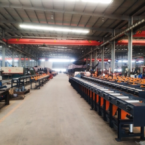 数控锯切套丝打磨生产线