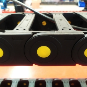 数控锯切套丝打磨生产线