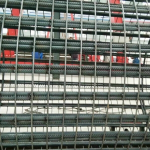 数控钢筋笼滚焊机