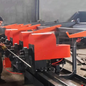 数控四机头弯曲中心