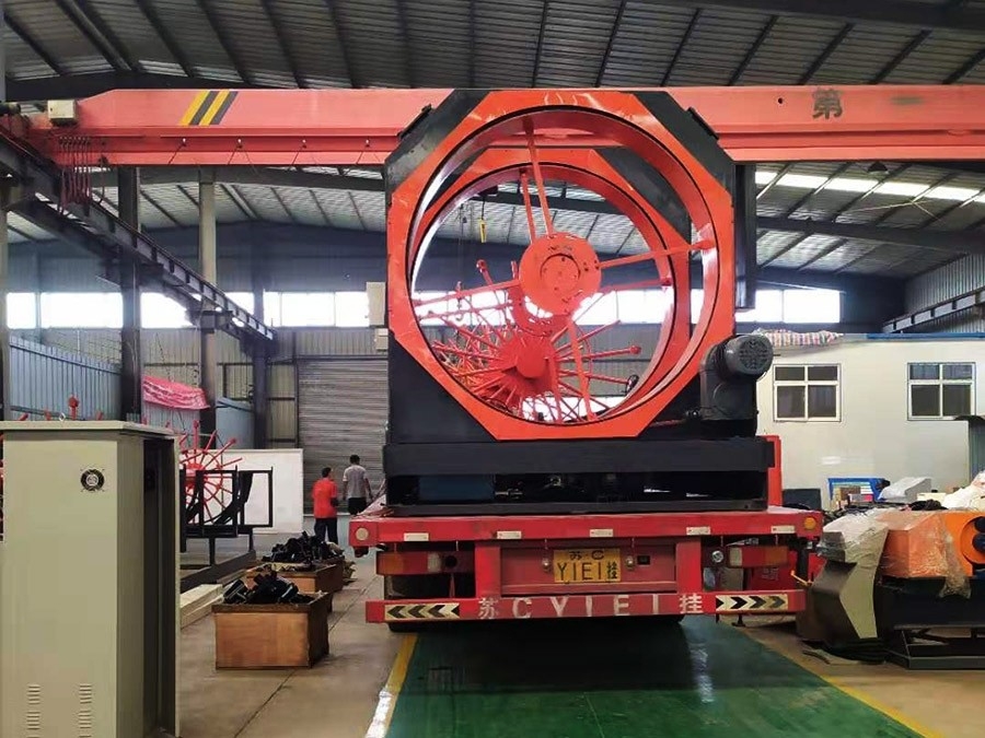 数控钢筋笼滚焊机是怎么来保养的